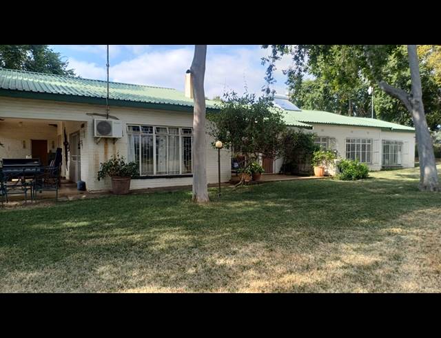 249.90HA FARM FOR SALE IN WATERVAL S H